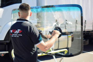 Mobile Windscreens & Tinting